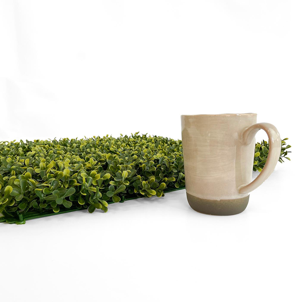 thickness of the artificial topiary hedge tiles
