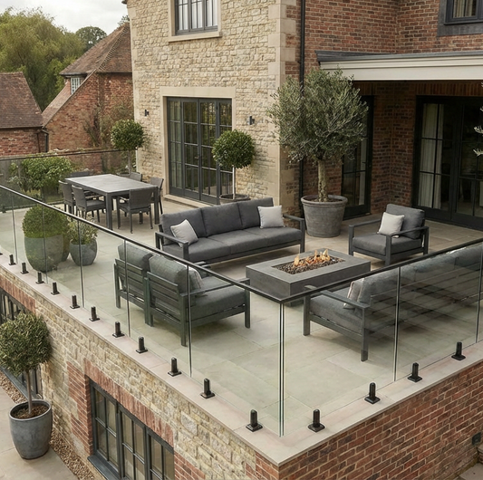 Spigot vs Post & Handrail Glass Balustrade: Which Is Right for Your Space?