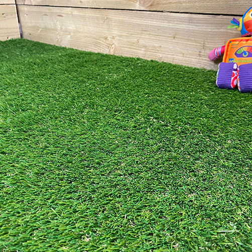 installed faux grass lawn 30mm pile height
