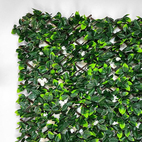 summer extendable trellis privacy screen