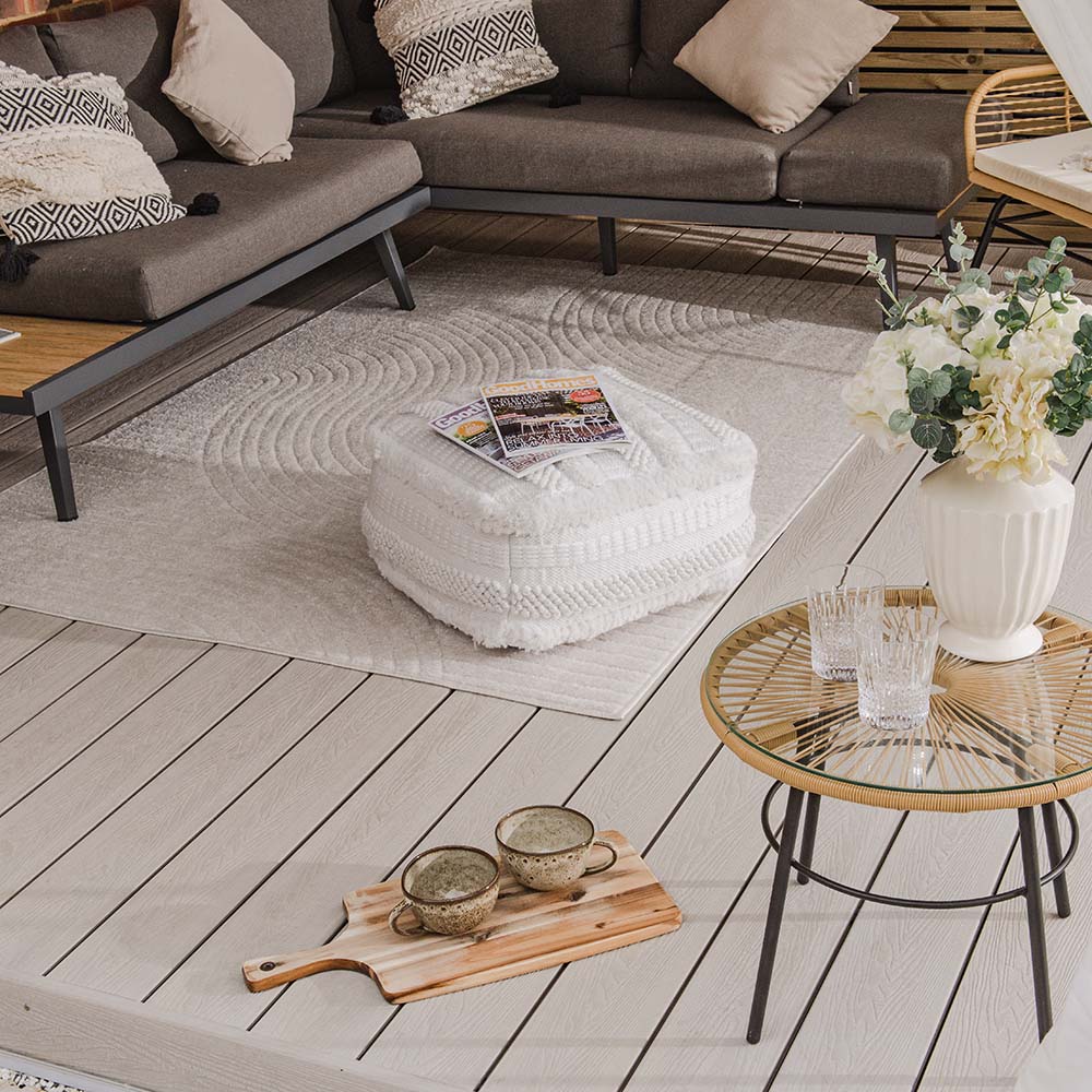 Oyster Beige Composite decking by The Outdoor Look