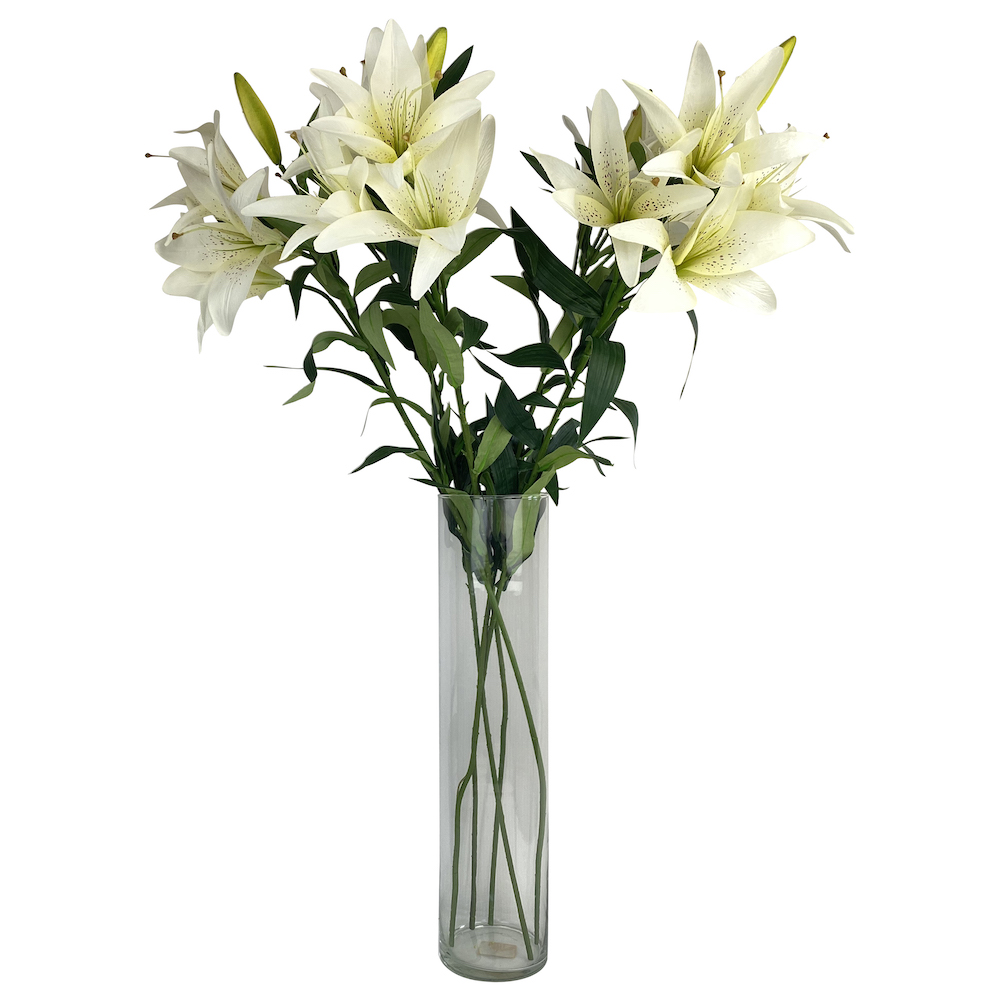 bunch of king cream lilys