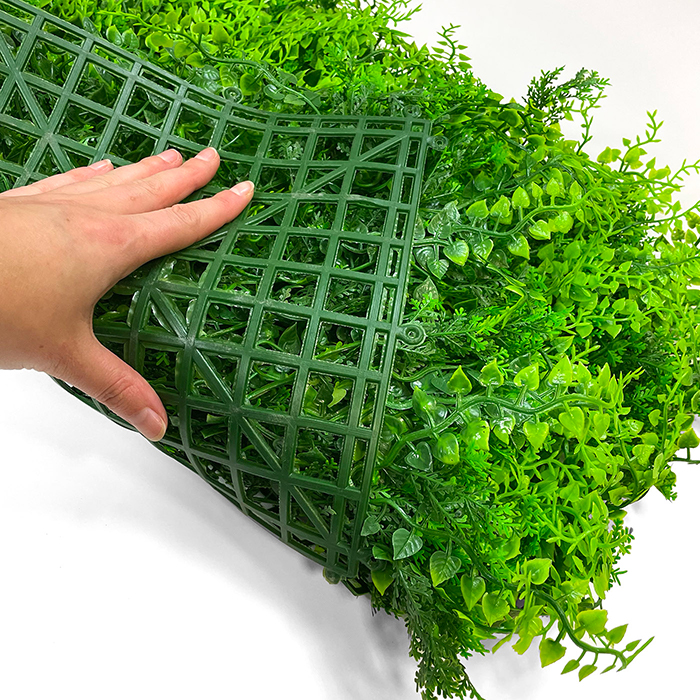 flexibility of the conifer hedge tiles