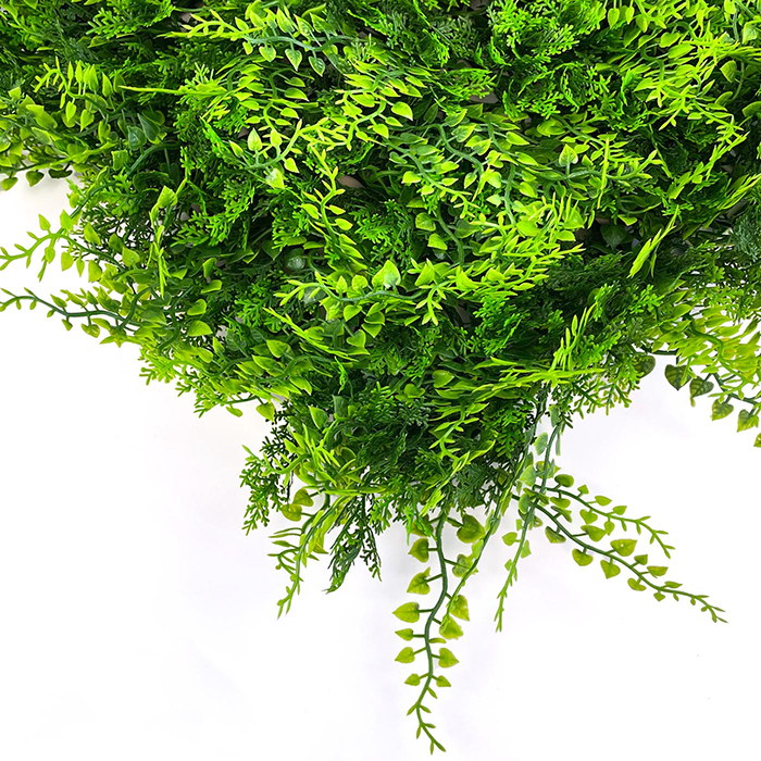 close up of the conifer artificial hedge panel