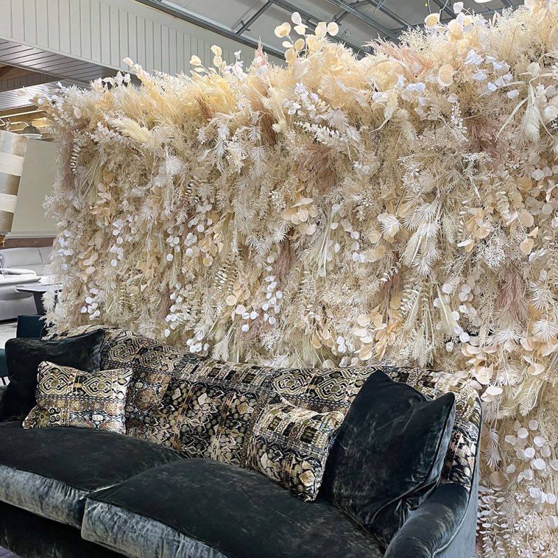 The best ways to use faux flower walls The Outdoor Look