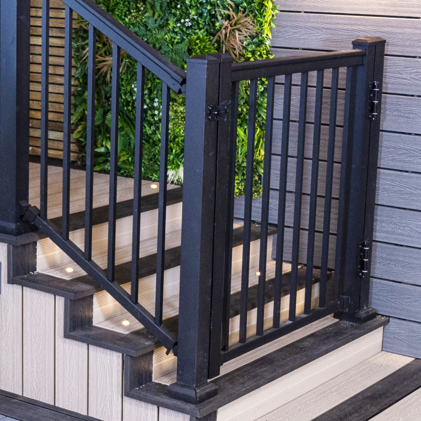 handrail for deck stairs and slopes